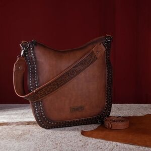 Wrangler Rivets Concealed Carry Oversize Hobo/Crossbody -WG64-G2001BR NWOT
